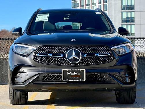 2025 Mercedes-Benz GLC 300 4MATIC