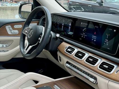 2022 Mercedes-Benz GLS 450 4MATIC