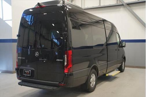 2025 Mercedes-Benz Sprinter 2500 High Roof
