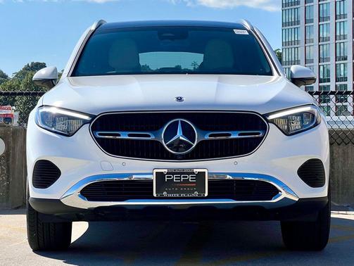 2025 Mercedes-Benz GLC 300 4MATIC