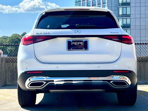 2025 Mercedes-Benz GLC 300 4MATIC