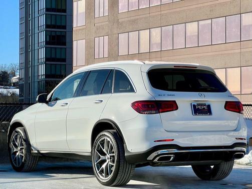 2022 Mercedes-Benz GLC 300 4MATIC