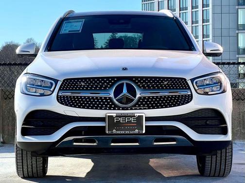 2022 Mercedes-Benz GLC 300 4MATIC