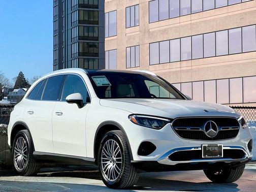 2026 Mercedes-Benz GLC 300 4MATIC