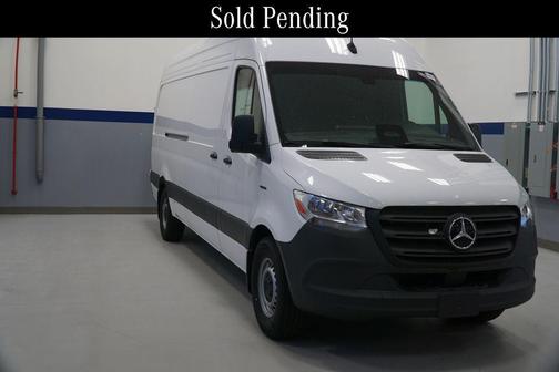 914 2025 Mercedes-Benz Sprinter 2500 High Roof