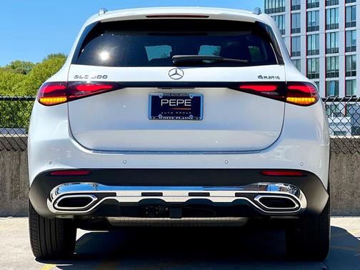 Polar White 2023 Mercedes-Benz GLC 300 4MATIC