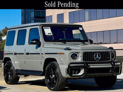MANUFAKTUR Arabian Grey 2025 Mercedes-Benz AMG G 63 G 63 AMG