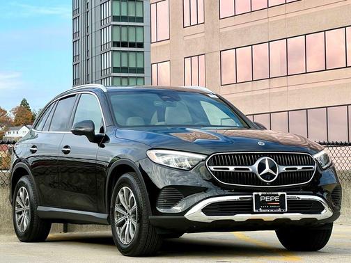 2025 Mercedes-Benz GLC 300 4MATIC