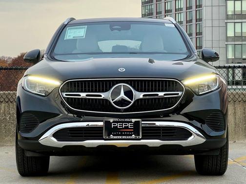 2025 Mercedes-Benz GLC 300 4MATIC