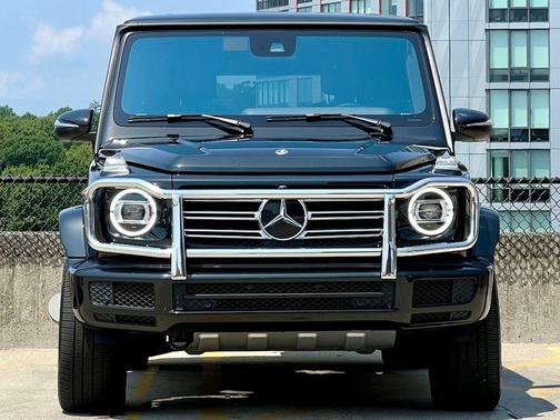 MANUFAKTUR Platinum Black Metallic 2023 Mercedes-Benz G-Class G 550 4MATIC