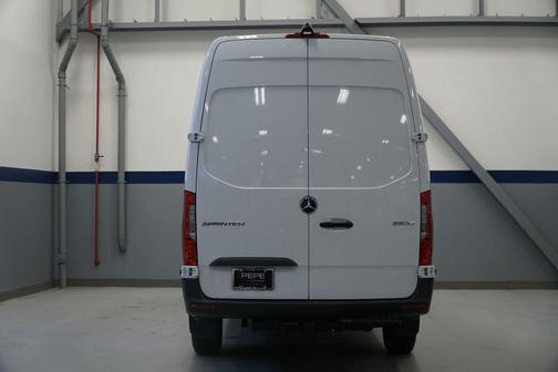 2025 Mercedes-Benz Sprinter 2500 High Roof