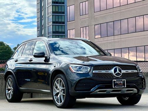 2022 Mercedes-Benz GLC 300 4MATIC