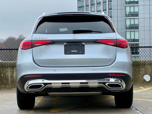 2025 Mercedes-Benz GLC 300 4MATIC