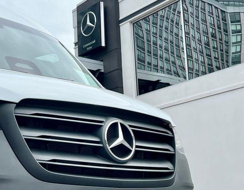 Arctic White 2025 Mercedes-Benz Sprinter 2500 High Roof