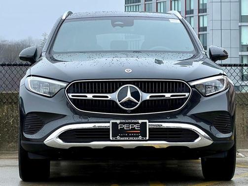 2026 Mercedes-Benz GLC 300 4MATIC