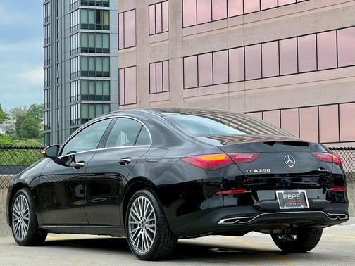 Night Black 2026 Mercedes-Benz CLA 250 4MATIC