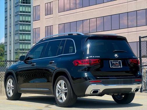 2021 Mercedes-Benz GLB 250 4MATIC