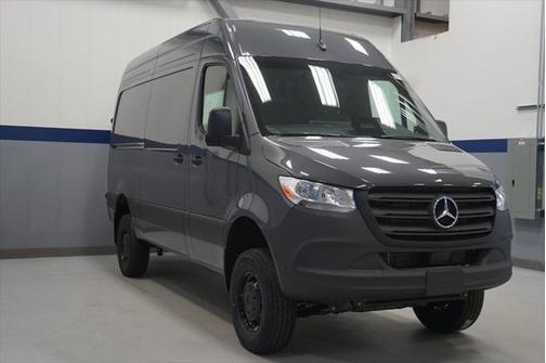 2025 Mercedes-Benz Sprinter 2500 Standard Roof