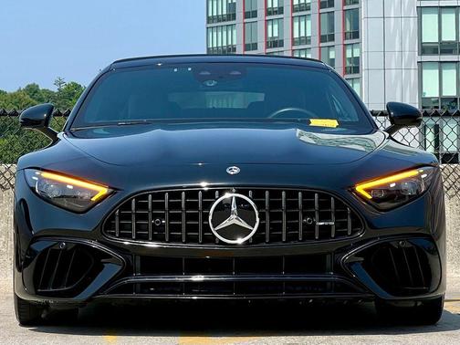 Obsidian Black Metallic 2022 Mercedes-Benz AMG SL 63 Base