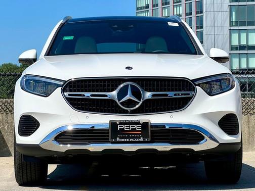 2025 Mercedes-Benz GLC 350e Base