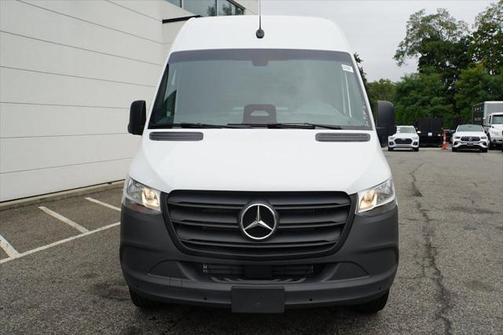 2025 Mercedes-Benz Sprinter 2500 Standard Roof