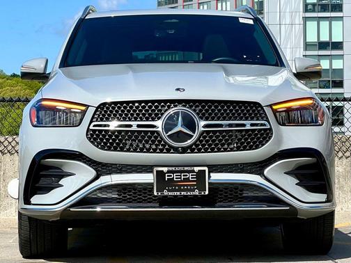 MANUFAKTUR Alpine Grey 2026 Mercedes-Benz GLE 350 4MATIC