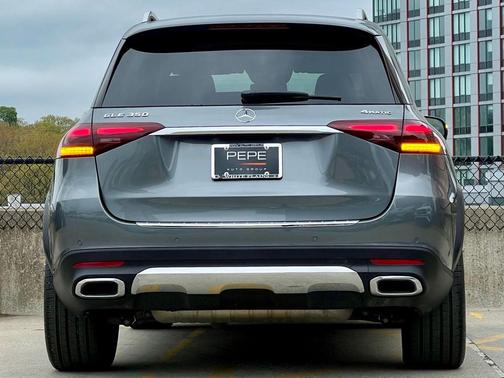 Selenite Grey Metallic 2026 Mercedes-Benz GLE 350 4MATIC