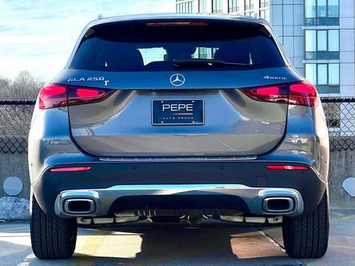 2026 Mercedes-Benz GLA 250 4MATIC