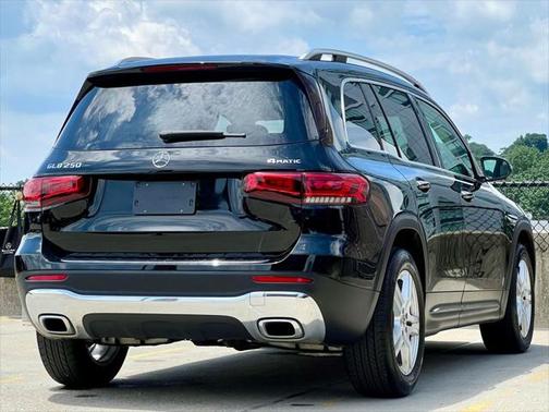 2022 Mercedes-Benz GLB 250 4MATIC