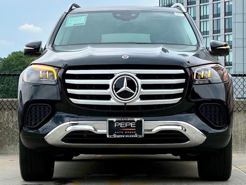 Black 2026 Mercedes-Benz GLS 450 4MATIC