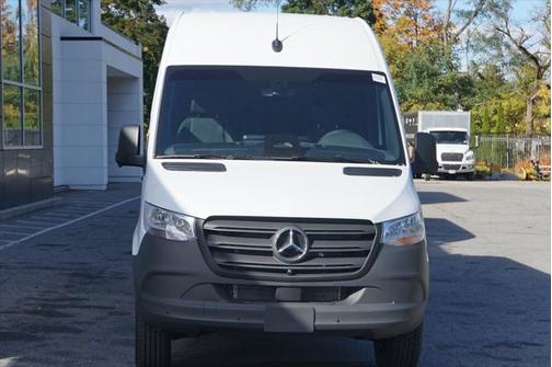 2025 Mercedes-Benz Sprinter 2500 High Roof