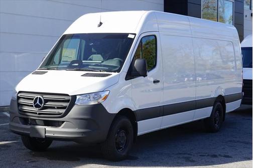 2025 Mercedes-Benz Sprinter 2500 High Roof