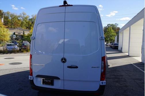 2025 Mercedes-Benz Sprinter 2500 High Roof