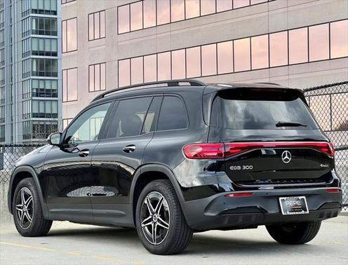 2024 Mercedes-Benz EQB 300 4MATIC