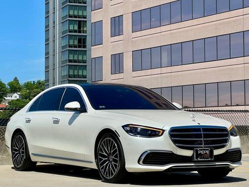 MANUFAKTUR Diamond White 2022 Mercedes-Benz S-Class 4MATIC
