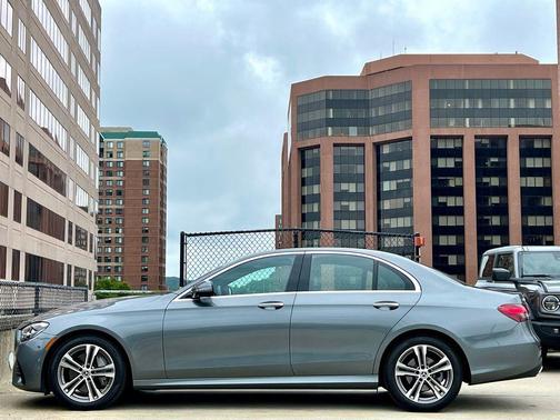 2022 Mercedes-Benz E-Class 4MATIC