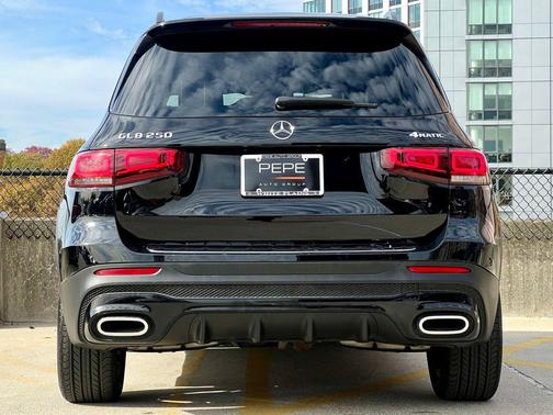 2022 Mercedes-Benz GLB 250 4MATIC