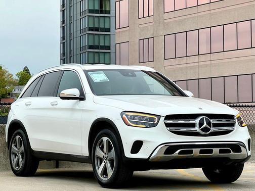 Polar White 2022 Mercedes-Benz GLC 300 4MATIC