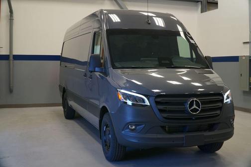 2026 Mercedes-Benz Sprinter 2500 Cargo 170 WB