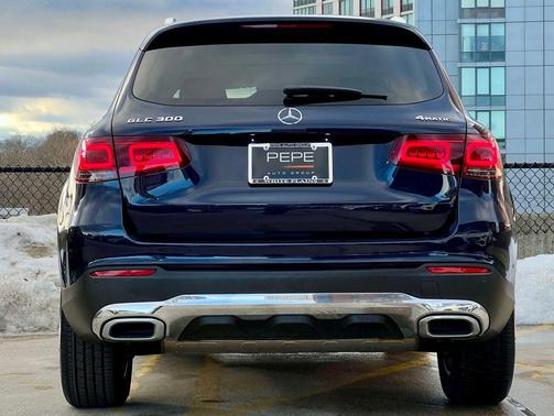 2022 Mercedes-Benz GLC 300 4MATIC
