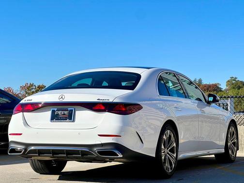 2025 Mercedes-Benz E-Class E 350