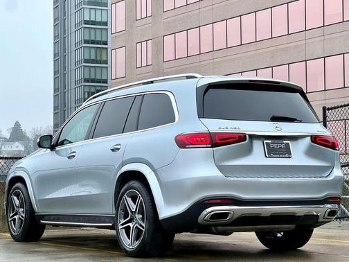 2022 Mercedes-Benz GLS 450 4MATIC