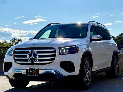2025 Mercedes-Benz GLS 450 4MATIC