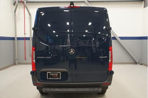 2025 Mercedes-Benz Sprinter 2500 Standard Roof