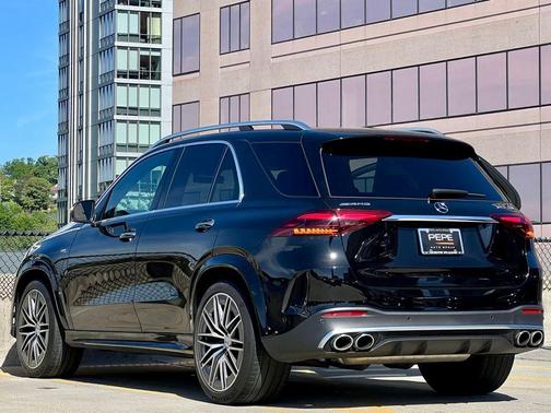 Obsidian Black Metallic 2024 Mercedes-Benz AMG GLE 53 4MATIC+