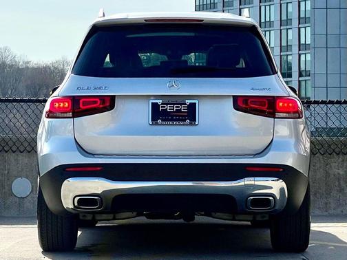 2023 Mercedes-Benz GLB 250 4MATIC