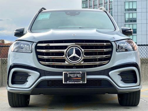 2024 Mercedes-Benz GLS 450 4MATIC