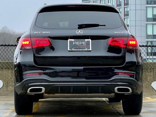 2022 Mercedes-Benz GLC 300 4MATIC