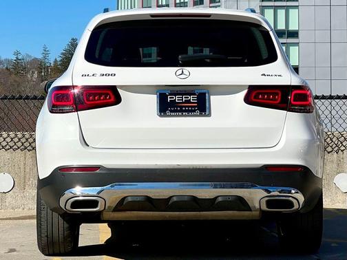2022 Mercedes-Benz GLC 300 4MATIC