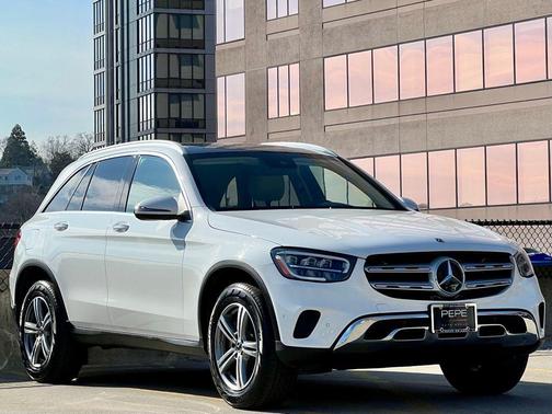 2022 Mercedes-Benz GLC 300 4MATIC